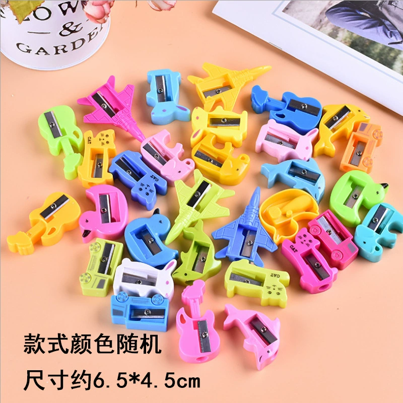 Подарочный набор-сюрприз для детей — assorted маленькие игрушки и канцелярские товары, случайный один предмет