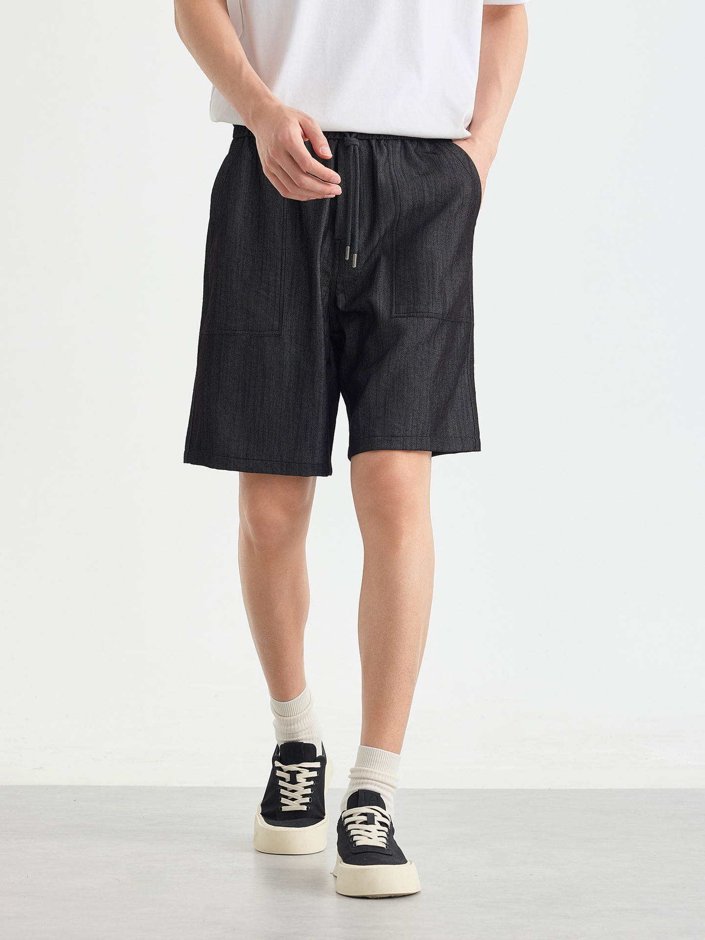 Quần short nam kaki cạp chun dáng 5 phân phong cách hiện đại — đen