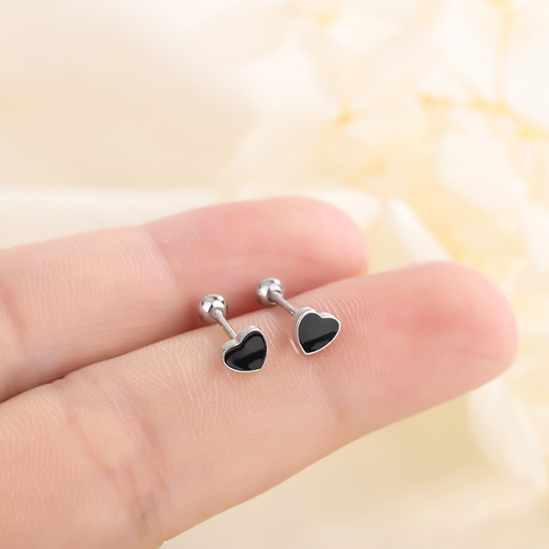 Fashion Round Heart Shape Copper Enamel Ear Studs 1 Pair