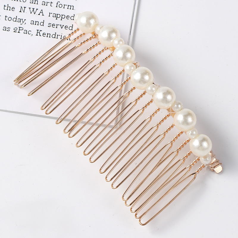 Women's Fashion Round Metal Braid Inlay Pearl Insert Comb display picture 3