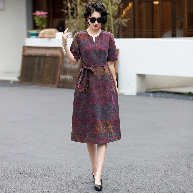 Quality Assurance, Skin-Friendly, Age-Reducing, Elegant, Middle-Aged Mom's Plus-Size Belly-Covering Silk Dress, New Style, Summer Silk Dress Quality Assurance, Skin-Friendly, Age-Reducing, Elegant, Middle-Aged Mom's Plus-Size Belly-Covering Silk Dress, New Style, Summer Silk Dress