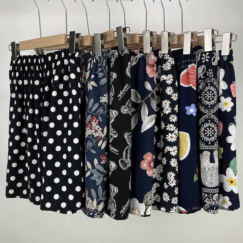 Thin Cotton Silk Sleep Pants for Women, Summer Home Shorts, Loose Rayon Walking Pants, Beach Pants, Sleep Shorts Thin Cotton Silk Sleep Pants for Women, Summer Home Shorts, Loose Rayon Walking Pants, Beach Pants, Sleep Shorts