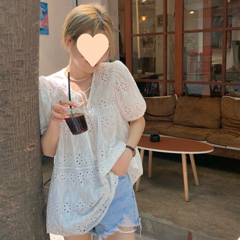Французский белый дизайн, полый кружевной топ, женская летняя тонкая свободная рубашка с короткими рукавами, рубашка с пышными рукавами