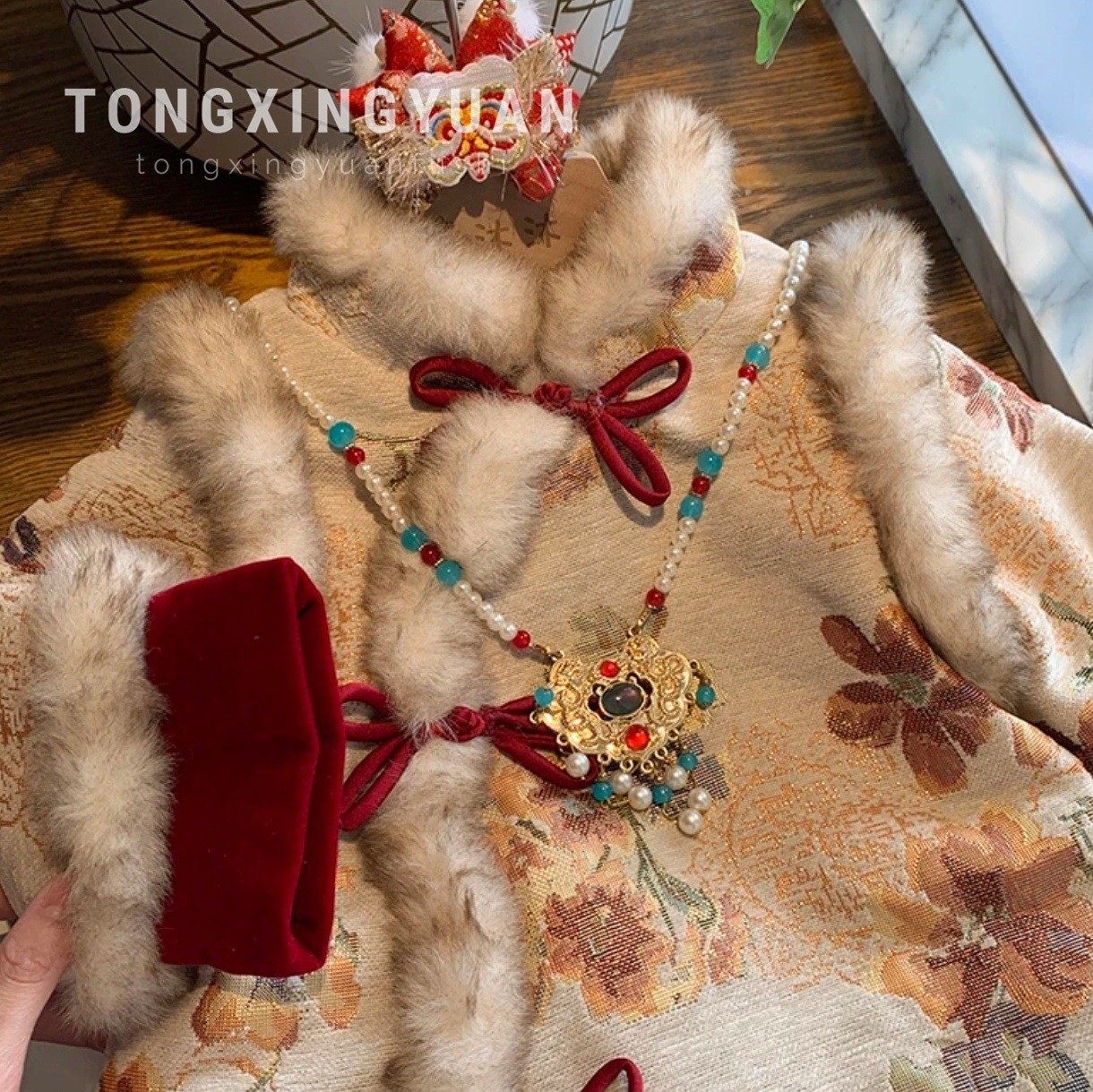 Ropa de Año Nuevo de niñas 2024 nueva ropa de invierno Tang vestido de aniversario de niños y niñas bebés de Año Nuevo Cheongsam falda de ropa Han