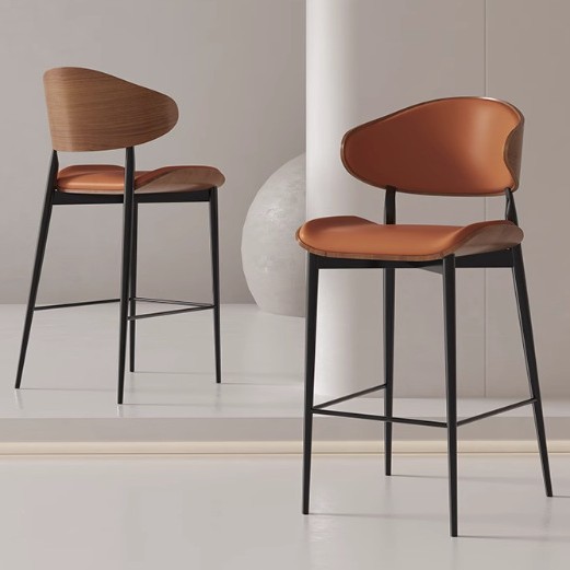 軽奢金属製バーチェア、家庭用高級感のあるハイチェア、シングルスタイルチェア、背もたれ付きチェア、移動可能なバーチェア