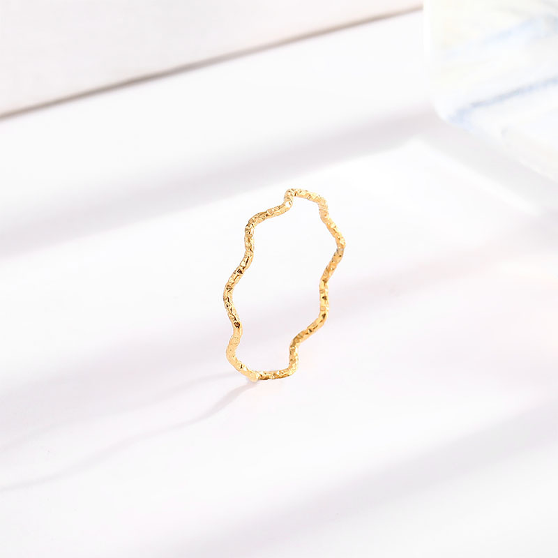 질감 웨이브 골드 링