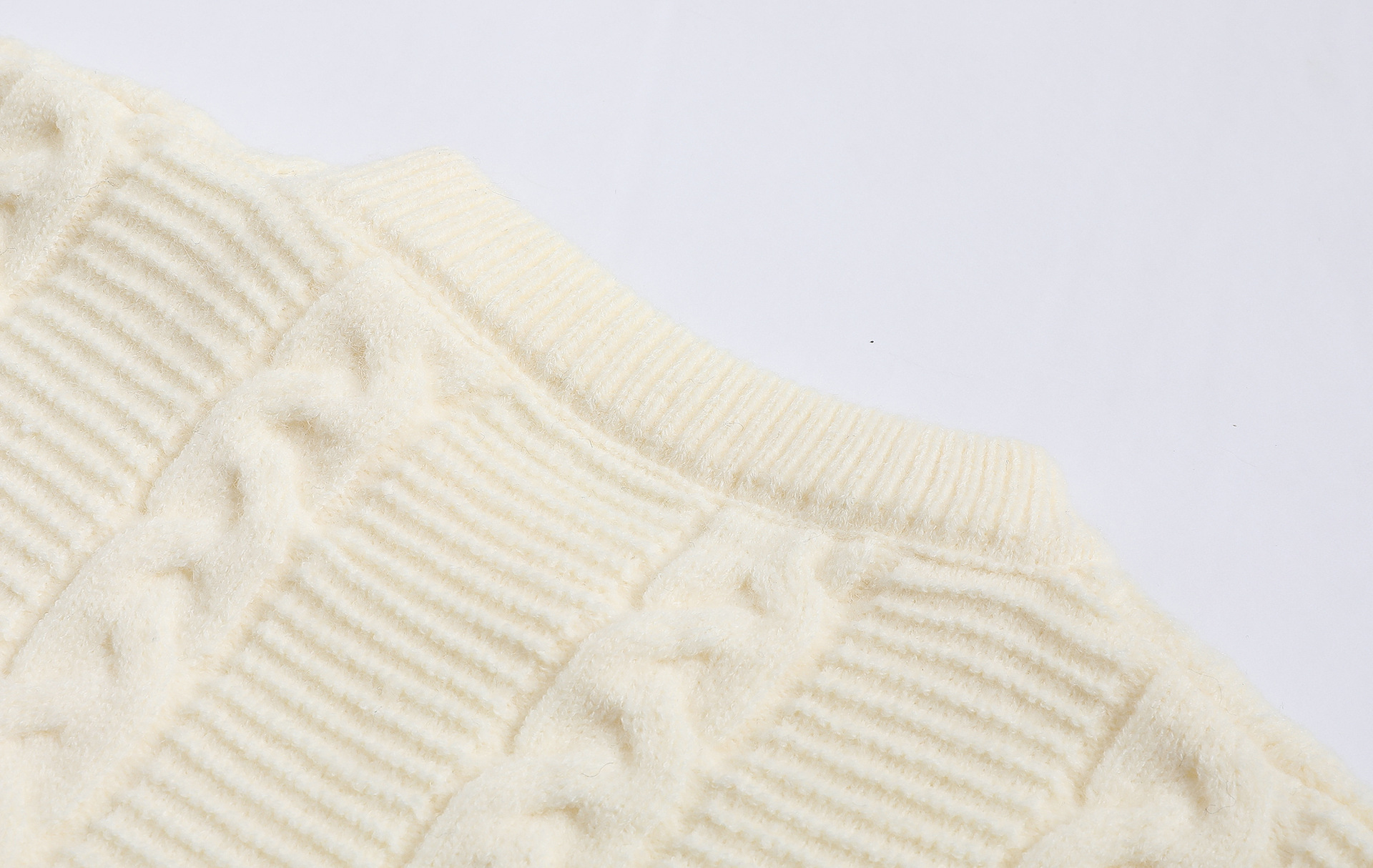 韩版刺绣男士打底毛衣 新款麻花套头针织衫秋冬纯色内搭圆领毛衣