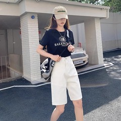 白いストレートデニムの半ズボンの女性の夏の薄いタイプの5分のズボンの腰のゆったりしている広脚の韓国版の学生の中でズボンの潮ins