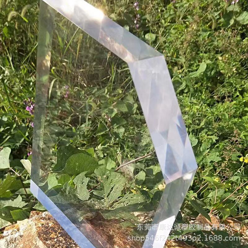 现货亚克力材批发PS有机玻璃切割UV印刷彩色激光雕刻透明亚克力板