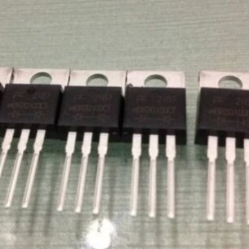 TIP127 PNP音频功放开关 100V 5A 65W TIP122三极管 原装