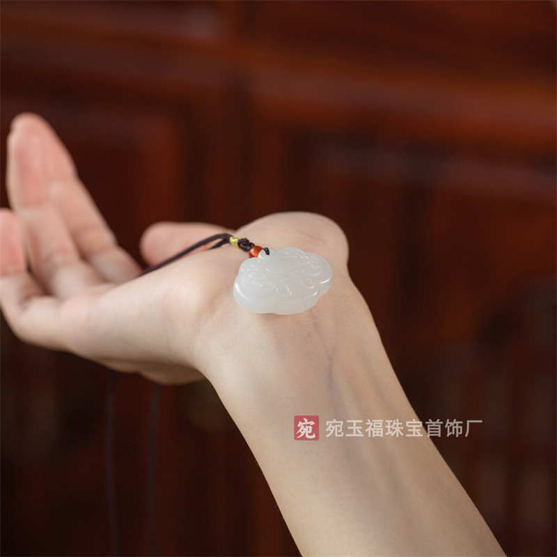 공장 도매 아프간 옥 연꽃 분말 RUYI 자물쇠 펜던트 여성의 핑크 양면 꽃 풍부한 평화 잠금 펜던트