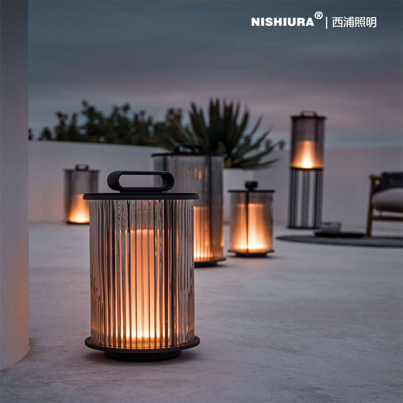 Solar Outdoor Garden Light Designer Modern Minimalist Waterproof Led Garden Light Villa Solar Lawn Light