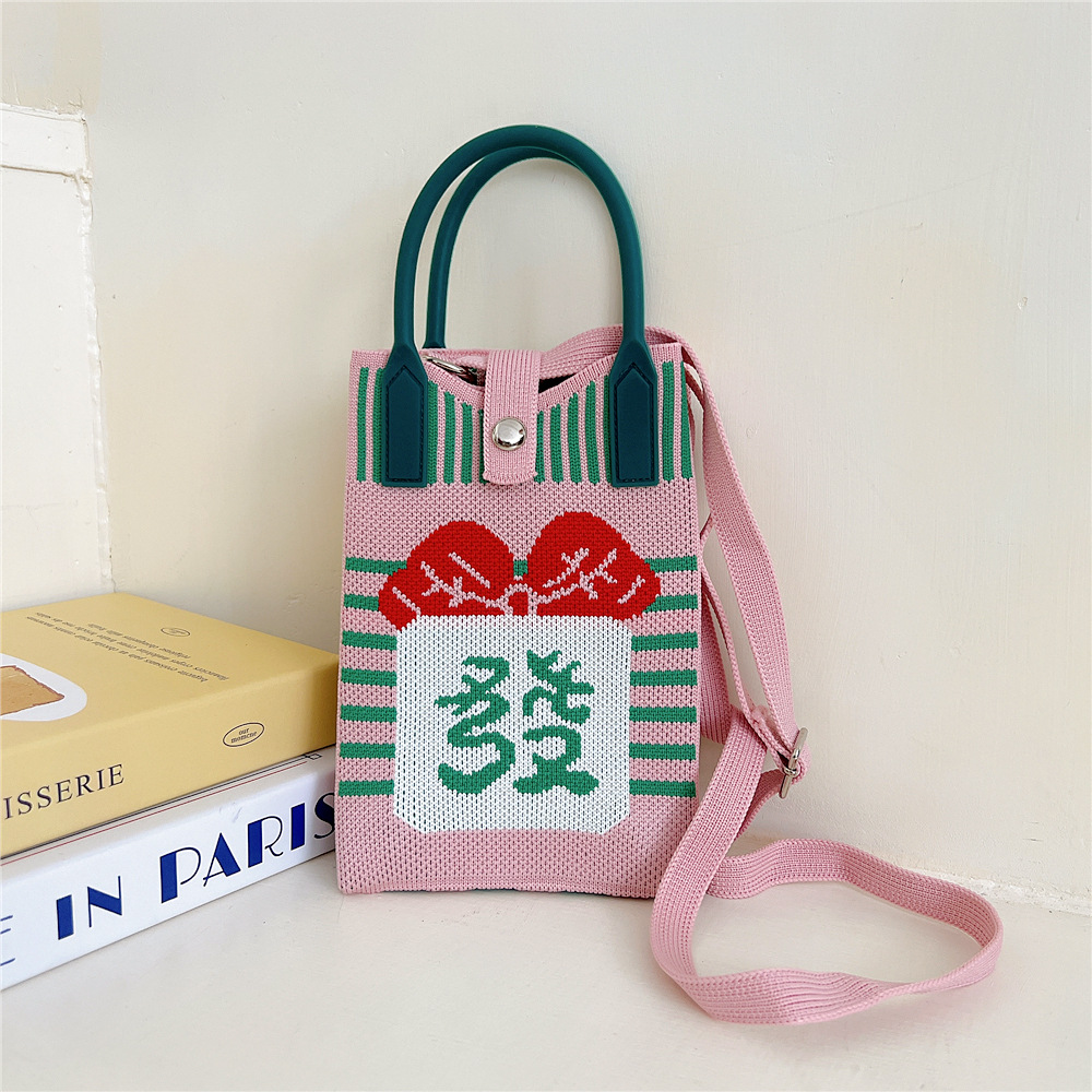 108g Weight Polyester Lining Material Buckle Closure Type Top Handle Strap Type Handbag Bags Type Casual, Daily Occasion Knit Material Cat Pattern All Seasons Season Women's Gender Vintage Style, Classic Style Style Bucket Shape Small Size Women's Small Knit Cat Vintage Style Classic Style Bucket Buckle Handbag 38