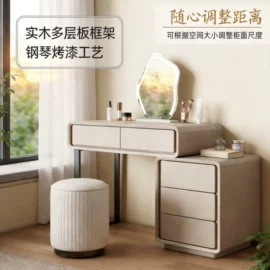 床头柜;皮艺床;梳妆台