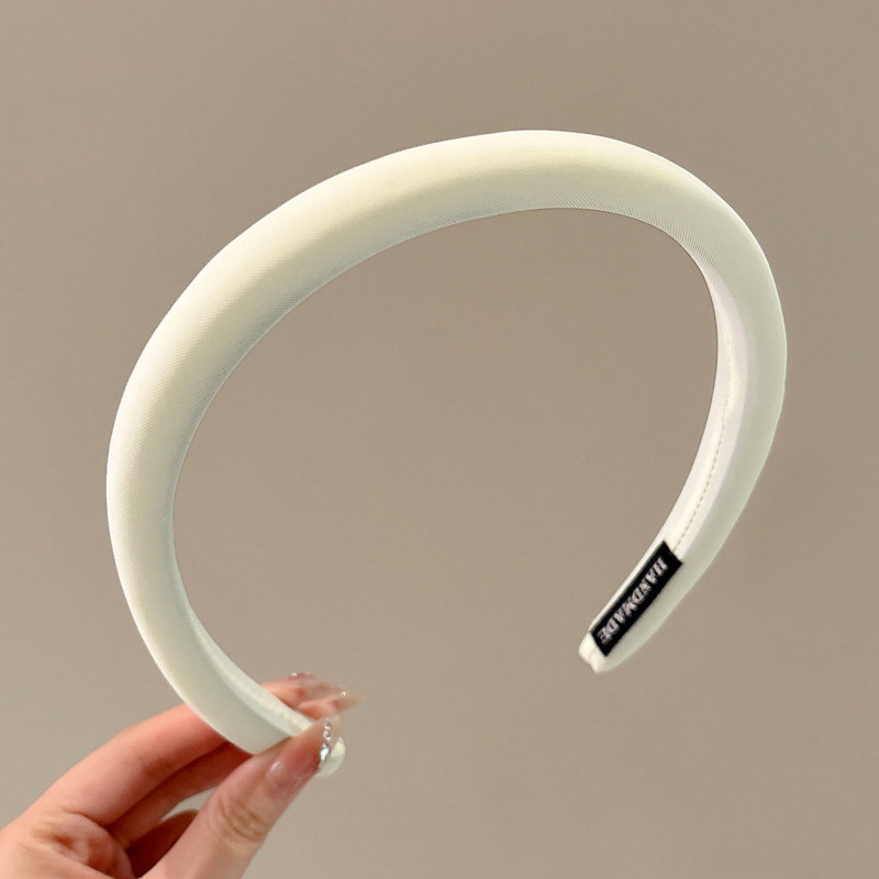 Diadema superior de cráneo alto para mujer 2025 nuevo estilo francés pequeño fragancia horquilla tocado temperamento ancho ancho diadema de presión lateral