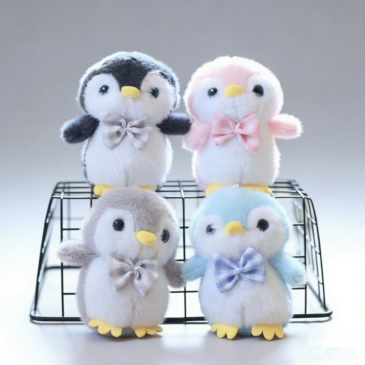 Bow tie penguin y