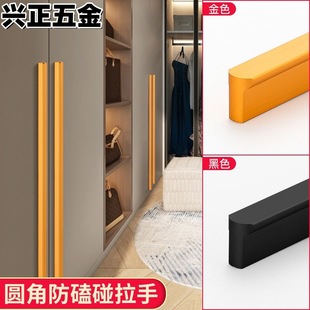 �A�^T�ͷ����ֺ�ɫ���T���� ��ɫ���С�����X�Ͻ������L����