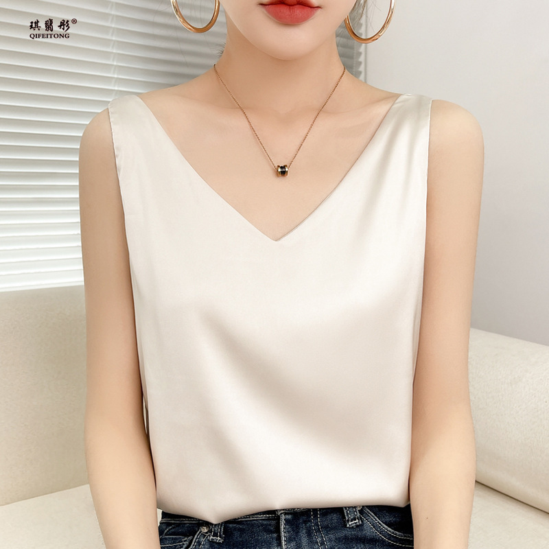 Silk Satin Double-Shoulder Camisole Women's Vest 2026 Spring and Summer New Slim Fit V-Neck Short Style Elegant Inner Top