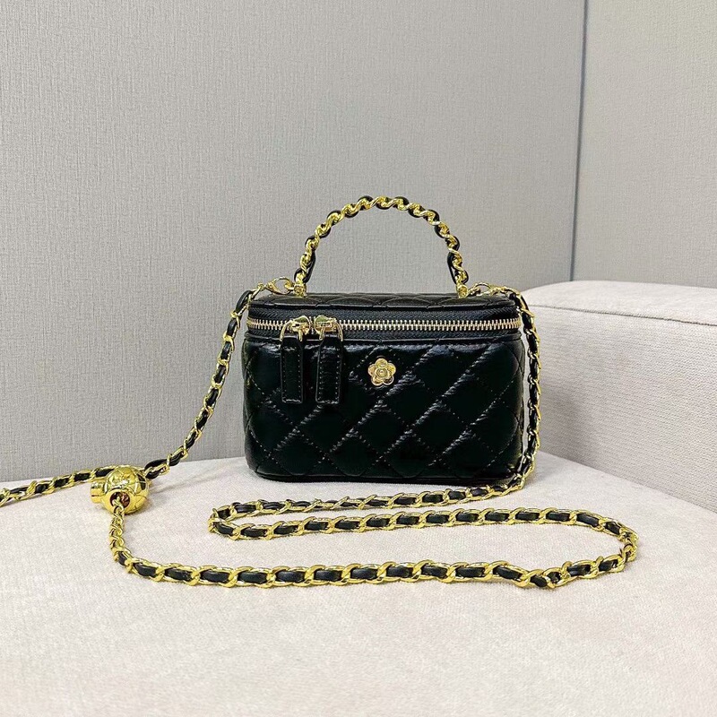 ファッション新品プチプラ本革ケースバッグ高级感金属ハンドルハンドバッグシングルショルダーバッグ|undefined