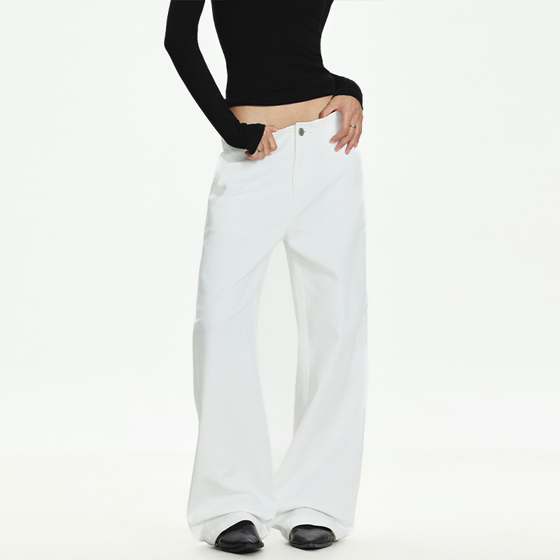 American-style, waistless, and edgeless designer women's pants, versatile straight-leg jeans, casual pants, 2026 early autumn new collection