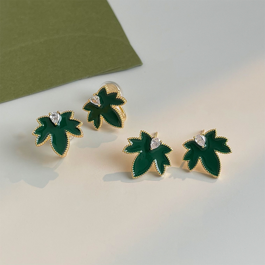 耳语场景.psd_0023_组 25 拷贝.jpg