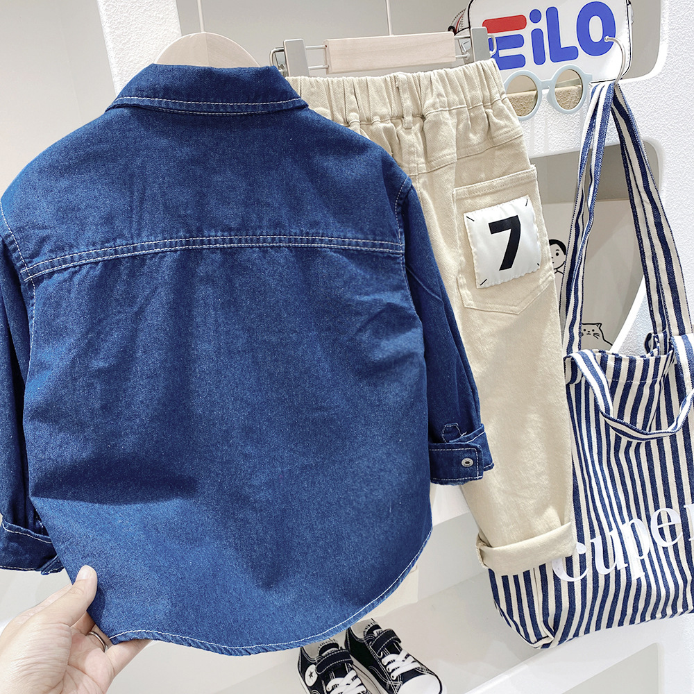 Camisa vaquera para niños 2023 otoño nueva chaqueta casual de manga larga para niños medianos y grandes camisa delgada para niños cardigan top