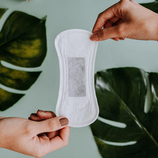 Pad lengthened mini 155mm 180mm aunt towel daily skin-friendly cotton soft 12 breathable whole box wholesale