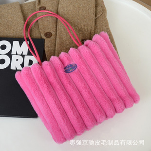 ������ë�q�q�l�y���ذ���Ů2025�¿����μ�����ֵ����ͨ�ڰ�