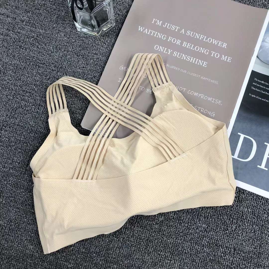 Nueva seda de hielo alta calidad belleza espalda chaleco las mujeres inalámbrico yoga sujetador ropa interior deportiva al por mayor