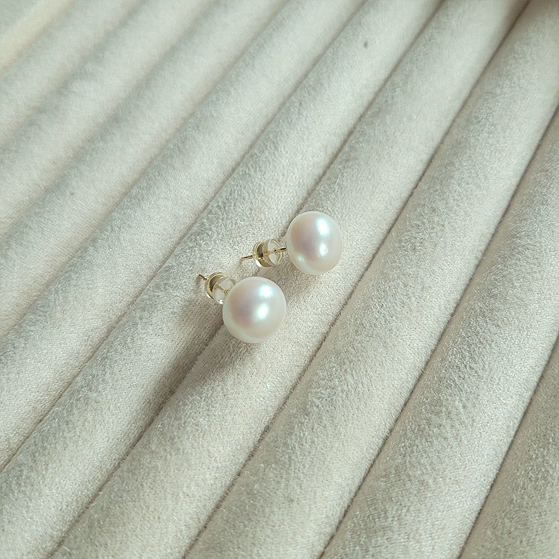 Earrings from pearl, small design ear clips