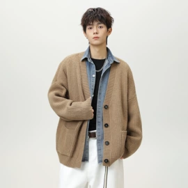 男式休闲裤;男式T恤;男式卫衣