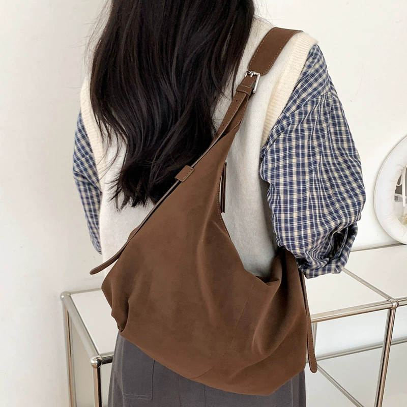 «(Cross-border trading), retro underarm bag, fashionable shoulder bag, city style»