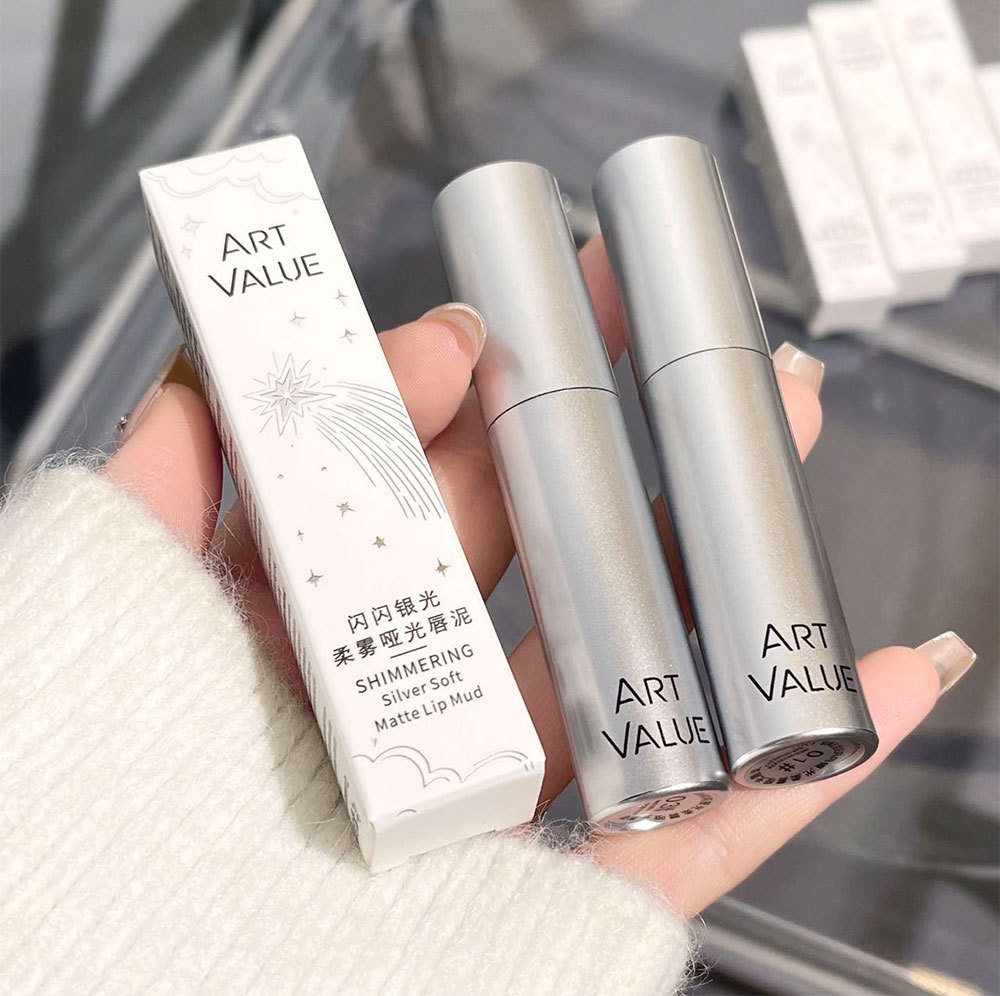 New product: Sparkling Silver Light, soft matte Lip gloss, affordable student makeup, velvet matte, brightening velvet full figure
