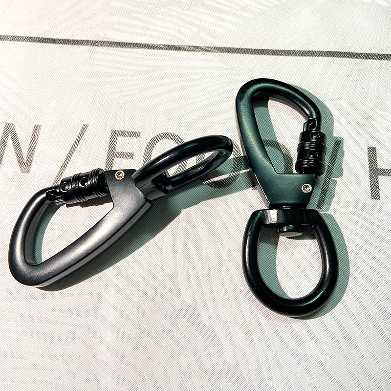 亜鉛合金メッキブラックd型ロック付き回転ペット犬バックルバッグアクセサリーキーホルダーバッグアクセサリー|undefined