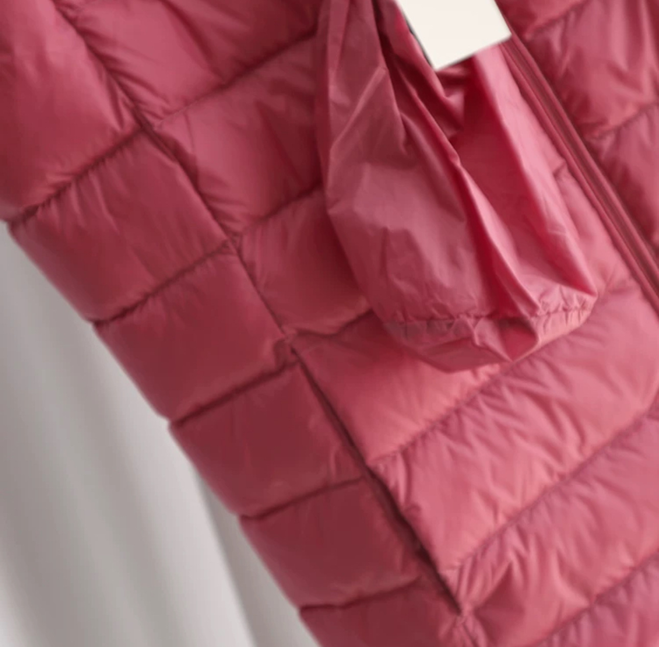 女圆领拉链马甲2402详情