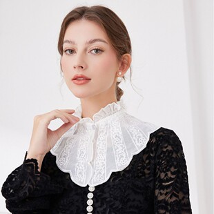 New product British nobles heavy industry embroidered shawl with wooden ears standing collar palace lolita with embellished fake collar