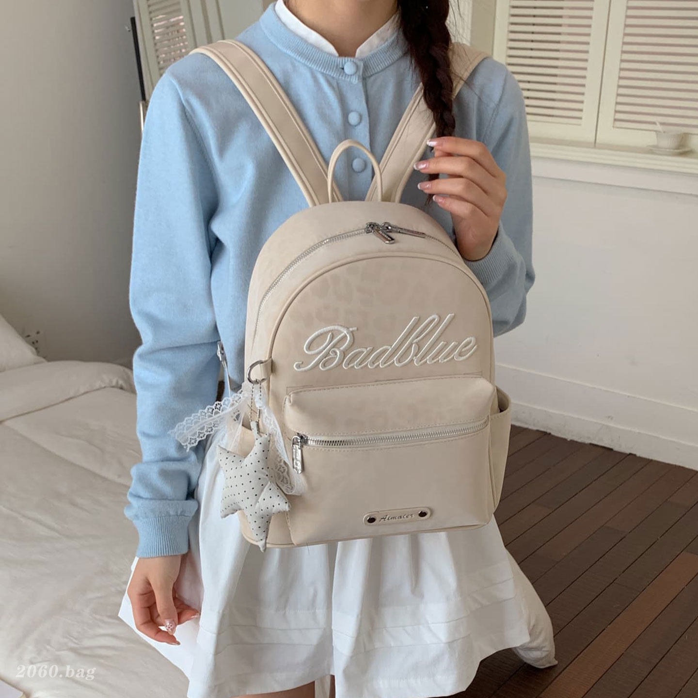 Estudiantes exquisitos nicho nuevo mochila 2026 popular mochila de hombro para viajar estampado de leopardo simple mujer gran capacidad de verano