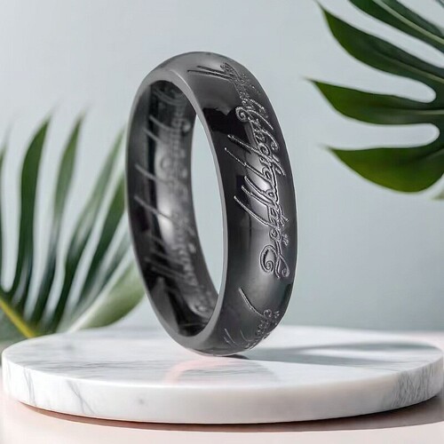 E-commerce Titanium Steel Lord of the Rings The One Ring Engraved Non-Fading Titanium Steel Couple's Ring Accessory Wholesale