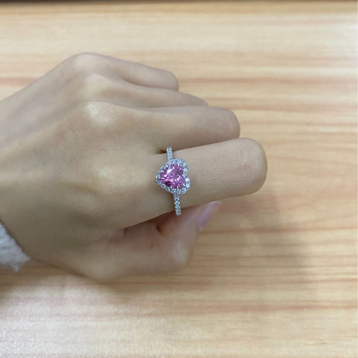 925 anillo de diamante rosa en forma de corazón de plata Europa y América 1 quilates de diamantes de diamante de diamantes de diamantes de mosaico