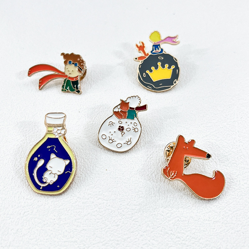 7g Weight Cute Cartoon Character Alloy Enamel Couple Brooches