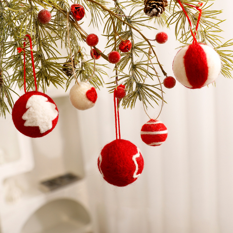 comercio exterior anillo de nieve fieltro de lana decoraciones de árbol de Navidad bolas de Navidad ramo de flores anillo de vid colgante de Navidad al por mayor