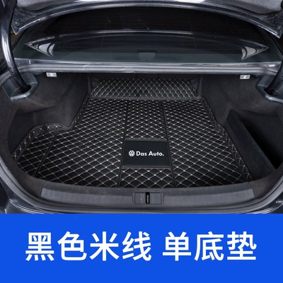 B9 full coverage car trunk – Trunk Mat - thickened-main-pad-black-with-beige-lines-volkswagen-magotan-2007-2011-models