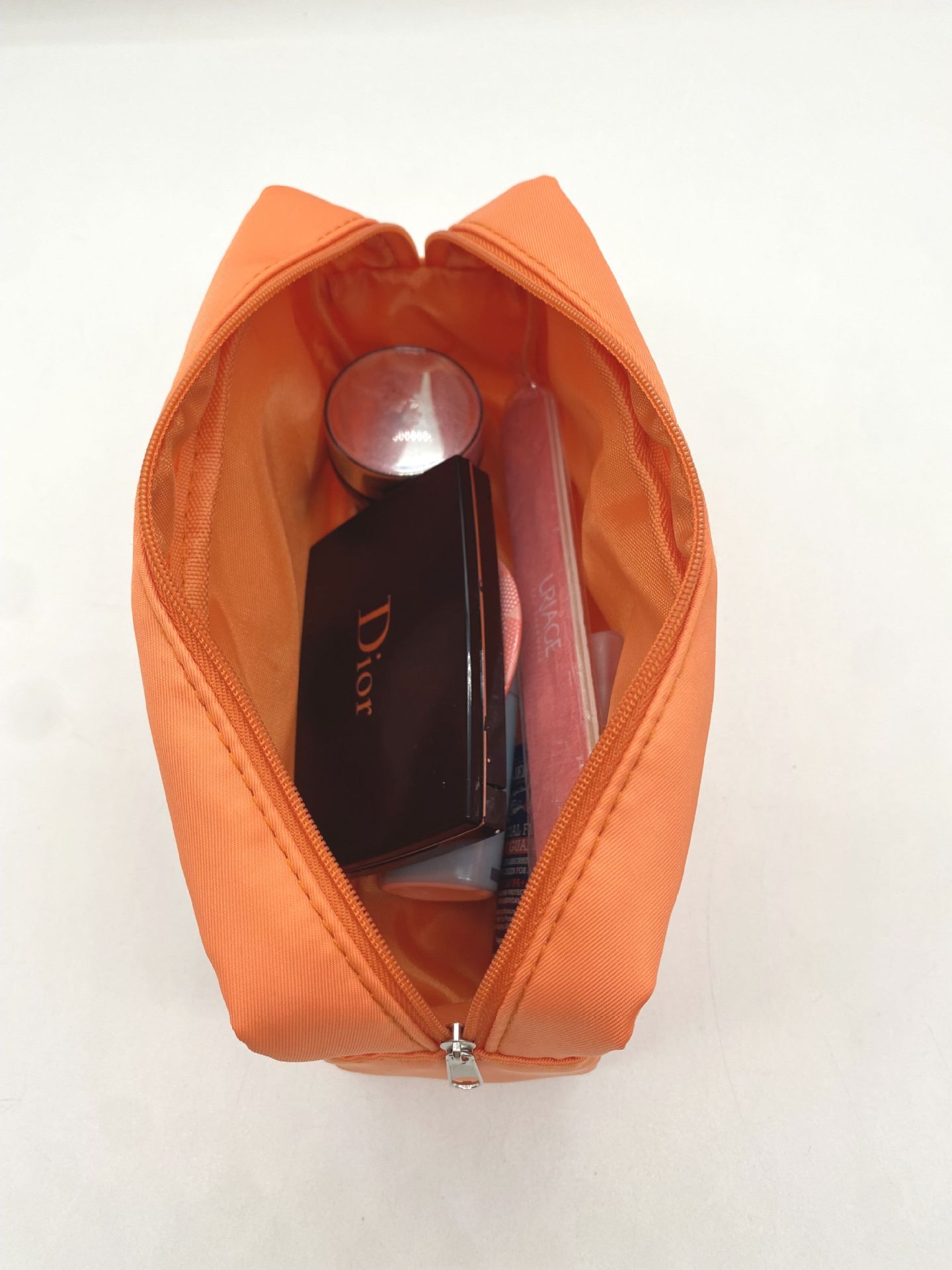 ���Ʒ�ˮ��ױ�����������л�ױ��������ˮ���пɰ���ױ�� DIY����