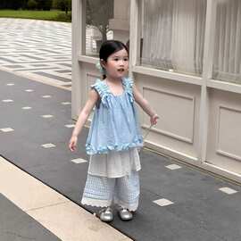 女童套装2026春夏新女宝宝蓝色清新蝴蝶结背心裙两件套屁帘格子裤