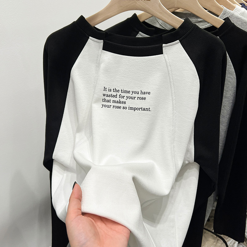 Spliced Raglan Long-Sleeved T-Shirt for Women, Loose-Fitting Base Shirt, Autumn 2023 New Style, Unique Design, Mid-Length Top
