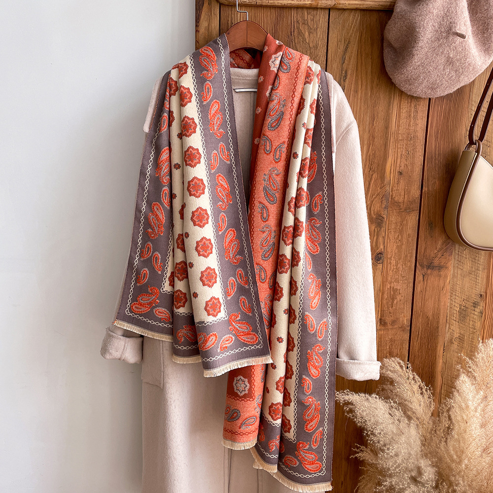 Nueva bufanda floral de Cachemira para las mujeres estilo coreano Otoño e Invierno versátil aire acondicionado chal moda gruesa bufanda caliente