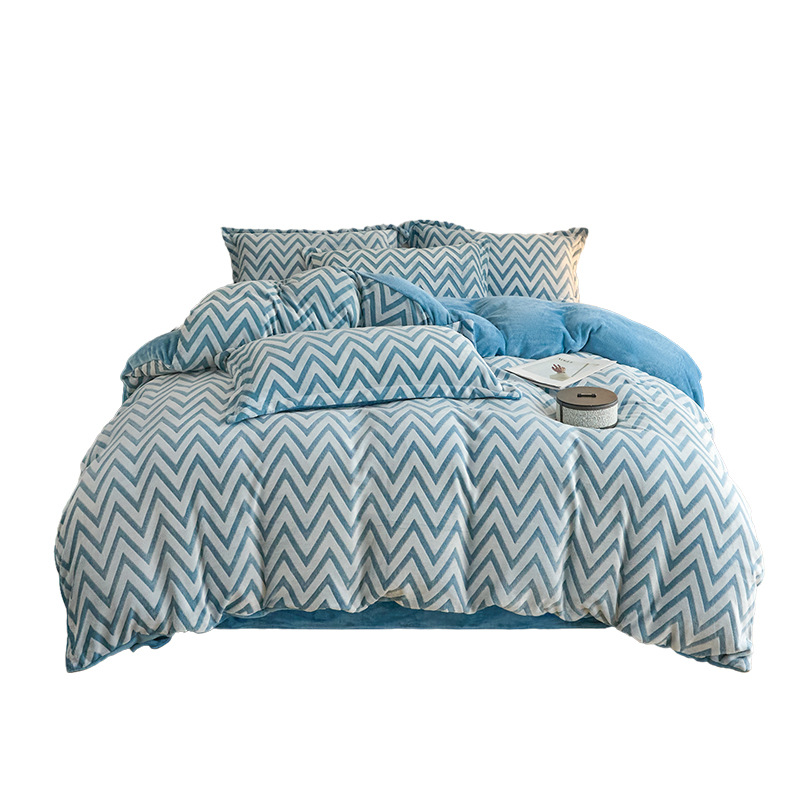 Dos lados engrosados tallado leche de cama de lana de coral cuatro piezas de cama de lana más sábanas de edredón tres piezas de cama