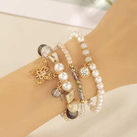 高级感镂空蝴蝶吊坠珍珠手链小香风微镶锆石水晶吊坠珍珠手串手饰