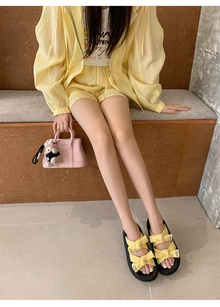Dép sandal nữ quai chữ V đế dày nơ bướm phong cách bánh mì mềm mại — Màu trắng be, Màu vàng chi tiết 9