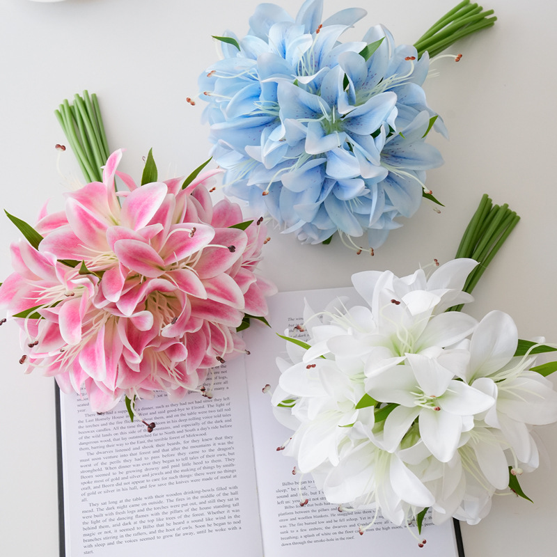 백합꽃 20송이, 조화, 웨딩장식, 핸드브로치, 웨딩룸장식, 기념품, 조화